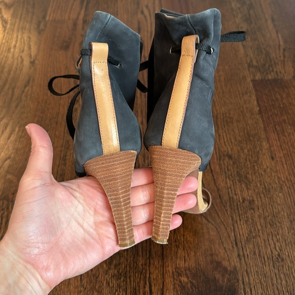 SEE BY CHLOE Black and Tan Suede and Leather Heels - Picture 7 of 11